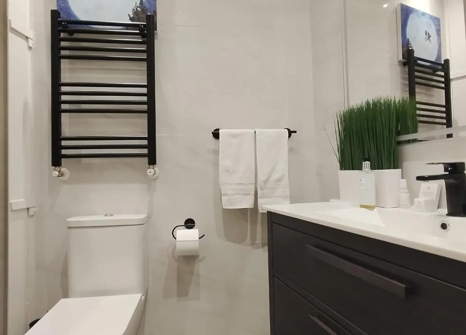 毕尔巴鄂 精品大篷车电影院旅馆酒店 2*,