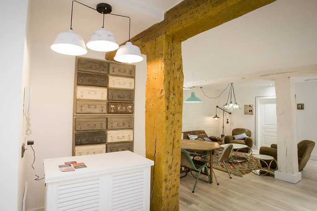 Pensión Boutique Caravan Cinema Bilbao